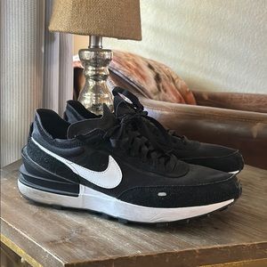 Nike Black and White Sneakers